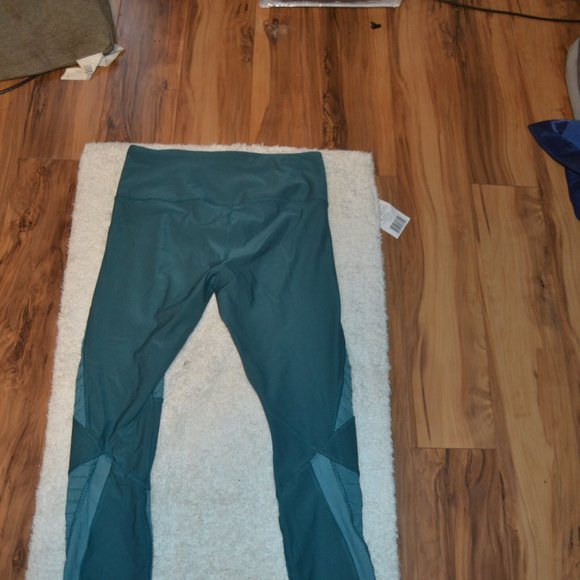 Size M RBX leggings with Mesh - Picture 6 of 7